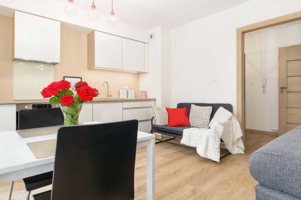 Good Time Apartments Strzelecka A Poznan Luaran gambar