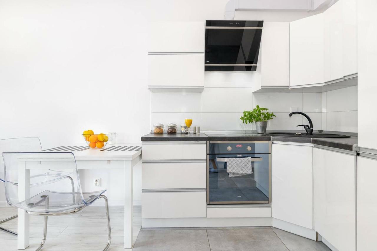 Good Time Apartments Strzelecka A Poznan Luaran gambar